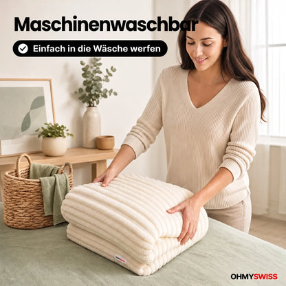 Sofa-Schutzbezug aus Plüsch mit Haarschutz von OHMYSWISS